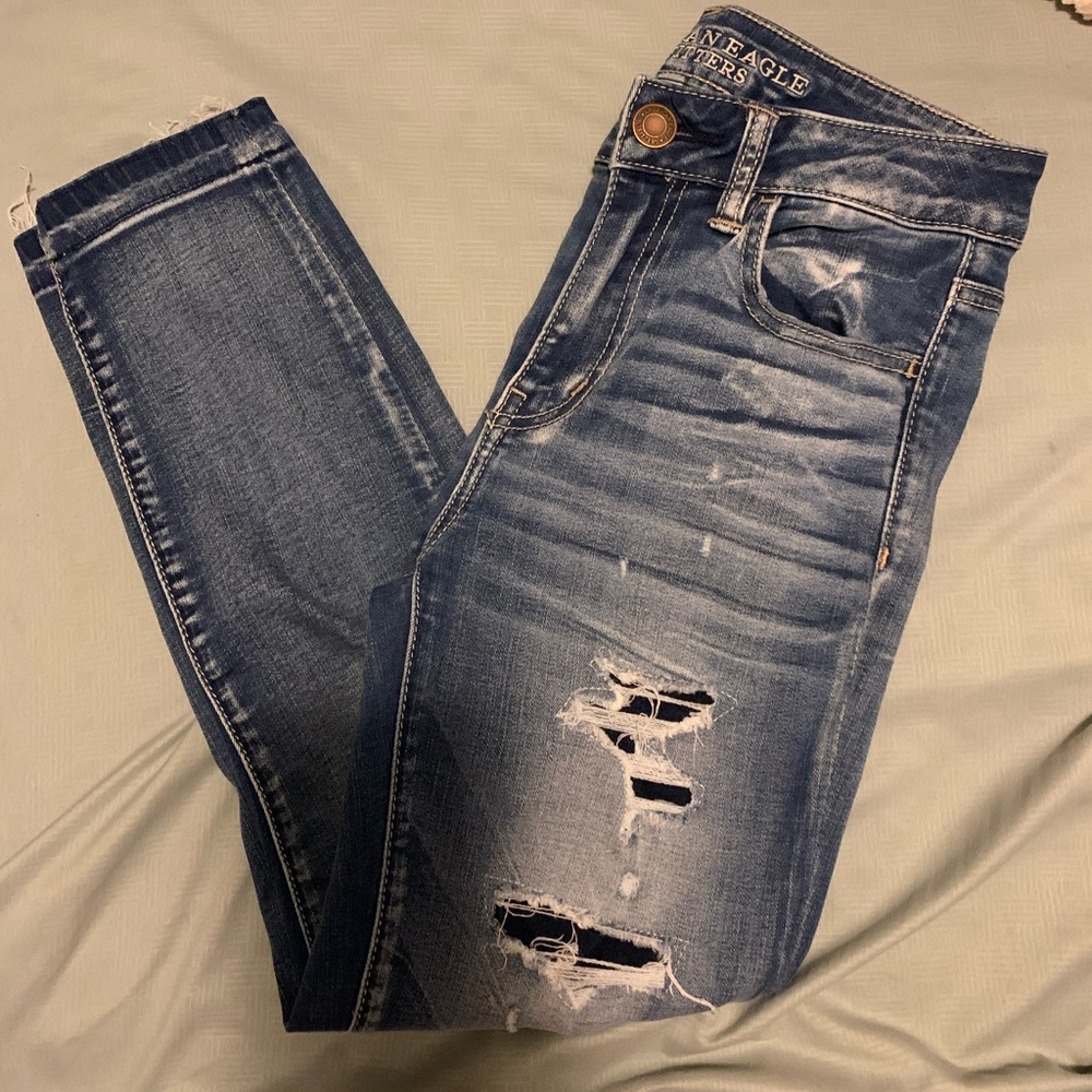 American Eagle cropped jeans
